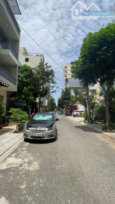 Cần chuyển nhượng lại cặp đất khu phố Hàn đường Nguyễn Xuân Khoát