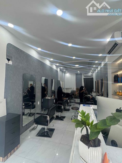 Bán nhà 1 trệt 1 lửng đường mê linh dt88m giá 10.2 tỷ