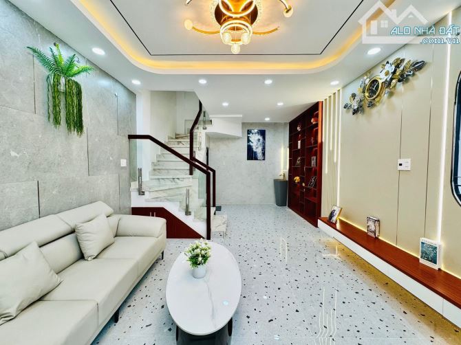 Bán nhà Đ. Lê Lai, Gò Vấp - gần trường ĐH Công nghiệp. Giá: 2 Tỷ 590tr / 46m2. Hẻm thông