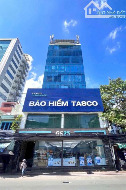 Bán tòa nhà 520 cách mạng tháng tám 12x26 Hầm - 10 tầng cho thuê 350tr/tháng gía 165 tỉ