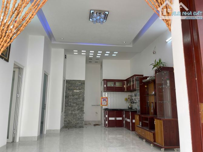 Bán nhà cấp 4 đường ô tô 5m Khu Đăng Kiểm DT 80.6m2 ngang 7.43m Giá bán 3.6 tỷ