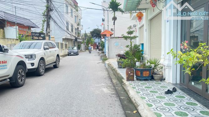 Hàng ngon 96m2 đất mặt đường tổ 8 tt An Dương, kinh doanh nét chỉ hơn 2,9 tỷ