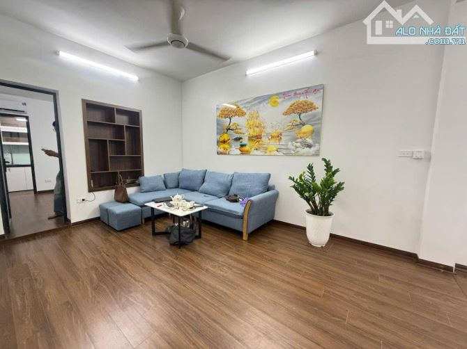 Nhà tập thể cầu giấy – Ngõ Ô tô tải tránh – Tiện ích bạt ngàn – Giao thông thuận lợi