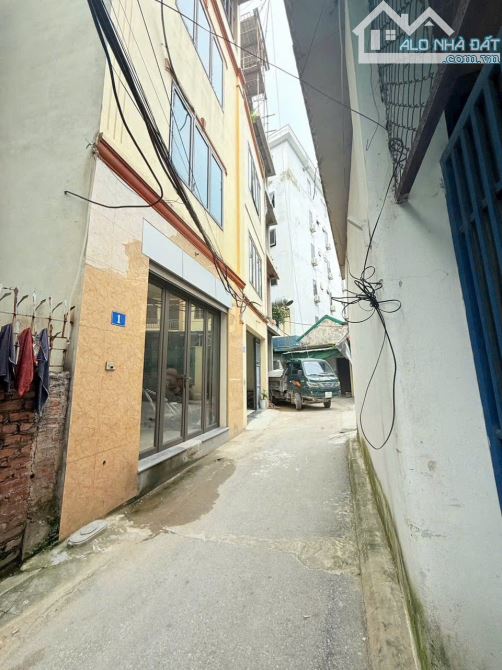 Hàng F0 giá tốt đầu tư lô đất 65m2, MT 6.5m ngõ nông thoáng cách phố Việt Hưng 100m