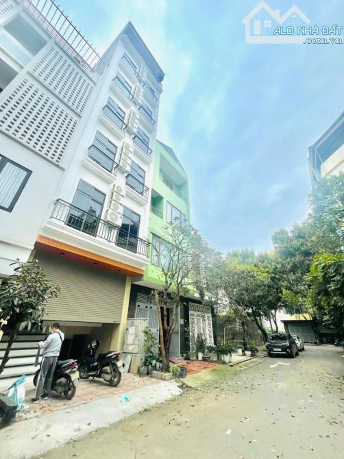 Bán chung cư mini khu vực Mậu lương 60m x 8tầng(22 căn hộ khép kín) giá 19 tỷ