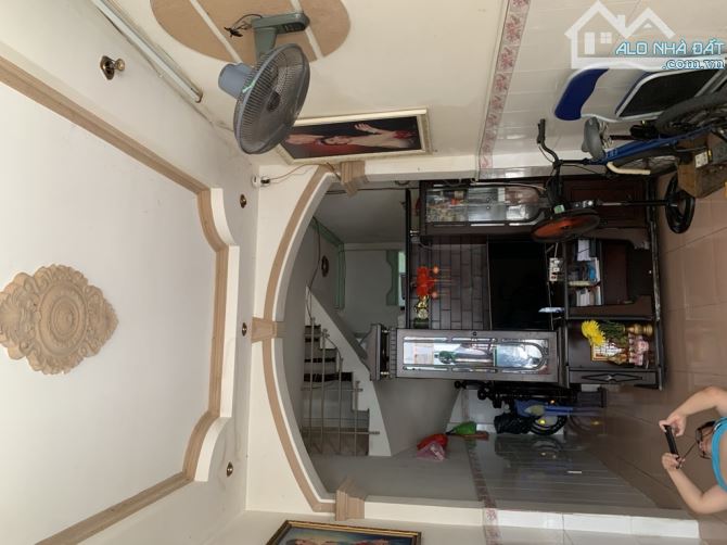 37m2 giá 3,95 tỷ hẻm xe hơi nhà 3 tầng SHR đường Quang Trung Phường 11 Gò Vấp