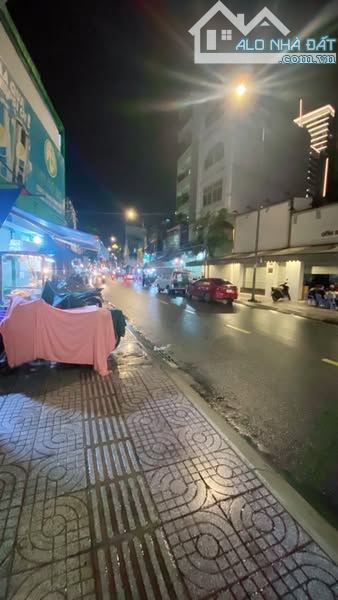 CƠ HỘI VÀNG CHO NHÀ ĐẦU TƯ VÀ KINH DOANH - BÁN GẤP CĂN NHÀ MẶT TIỀN Q3 - CHỈ 14 TỶ 7!