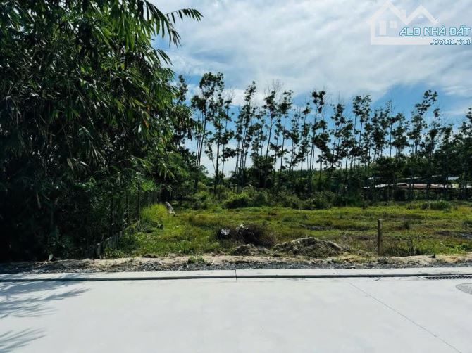 Bán đất mặt tiền Bê tông đẹp xã Phú Mỹ Hưng Củ Chi TPHCM, DT: 6x25m.