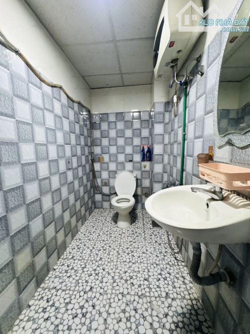 Siêu hiếm - Nhà 2 tầng kiệt Trần Hưng Đạo 53m2 - Ngang 7m, kiệt trước nhà 3m, gần mặt tiền