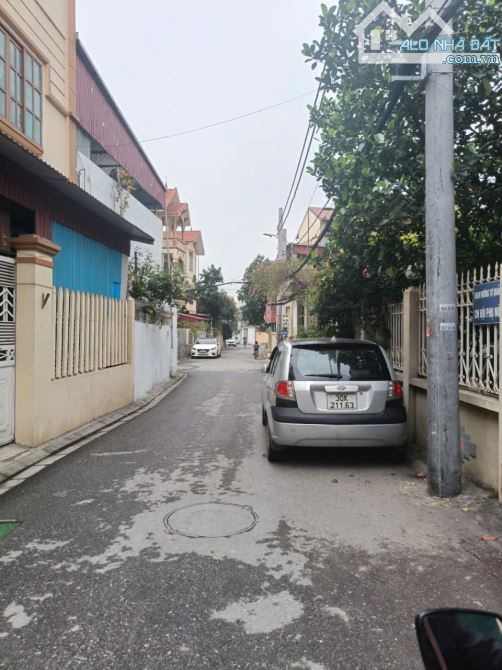 TRUNG TÂM GIA LÂM, 120m – 10m tiền – Nhỉnh 10 tỷ, Ô tô vào đất