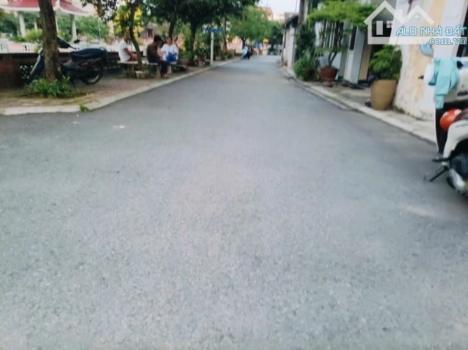VIEW HỒ Cổ Bi, ô tô vào đất, Ở - ĐẦU TƯ NGON, 204m – nhỉnh 16 tỷ