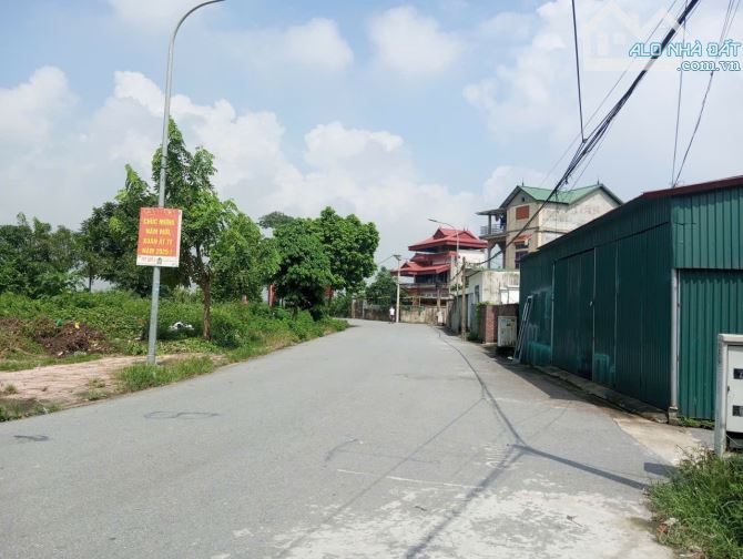 BÁN ĐẤT THUẬN THÀNH, BẮC NINH. 100M2 * MT 7,5M * 4,35 TỶ. Ô TÔ TRÁNH, KỊNH DOANH.
