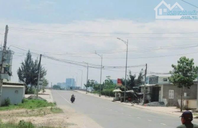 Bán nhà 2 tầng mặt tiền Đường Phong Châu - Sát KDT Mỹ Gia