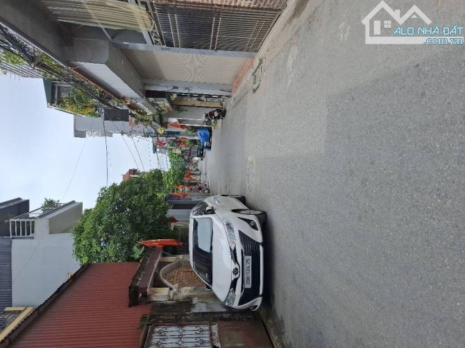 Du Nội Mai Lâm đường oto tránh 130M- MT 6M nhà 3 tầng  sổ CC- Giá 15,6 tỉ