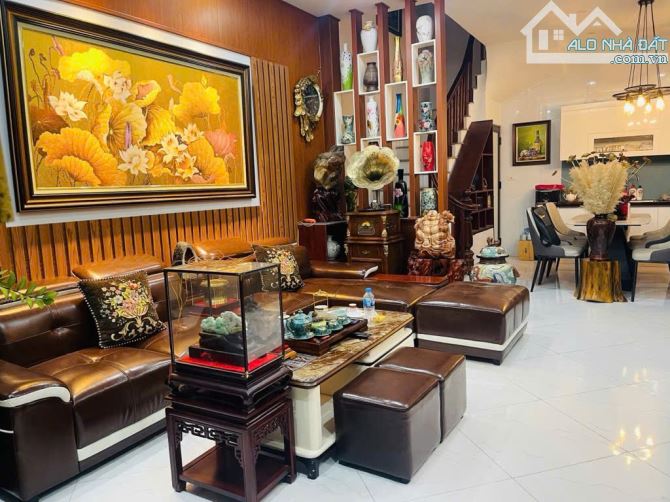 BÁN NHÀ AN DƯƠNG VƯƠNG, TÂY HỒ 45M, 5 TẦNG, MT4M, 9 TỶ, LÔ GÓC, Ô TÔ ĐỖ, NỘI THẤT TIỀN TỶ