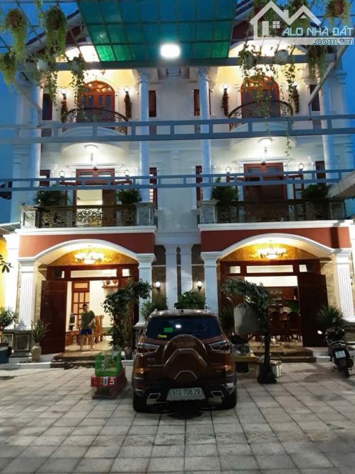 BIỆT THỰ SÂN VƯỜN – DT 443M² – NỞ HẬU – ĐƯỜNG SỐ 8, HIỆP BÌNH PHƯỚC