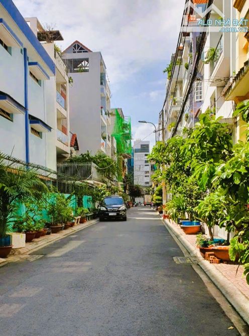 HẺM XE HƠI ĐẬU CỔNG - KHU VIP NGUYỄN VĂN TRỖI, HUỲNH VĂN BÁNH, PHAN ĐÌNH PHÙNG - GIÁP Q.1.