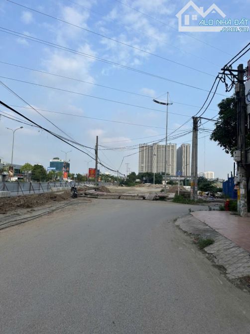 77m2 TĐC Lai Xá, MẶT ĐƯỜNG 32 VỈA HÈ RỘNG - KINH DOANH SẦM UẤT - SÁT ĐƯỜNG 3.5 - TƯƠNG LAI