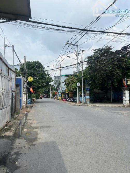 92m2 - đất thổ cư -shr - hẻm xe hơi - ngay vincom lê văn việt - chỉ 6.7 tỷ
