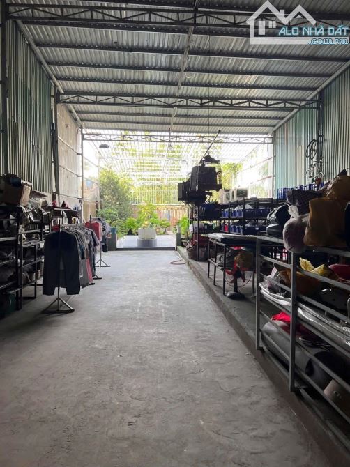 📣📣CHỦ CẦN THANH KHOẢN NHANH – GIẢM SỐC 1 TỶ 🏡 Nhà cấp 4 + Đất lớn 500m² (8x63) - 10