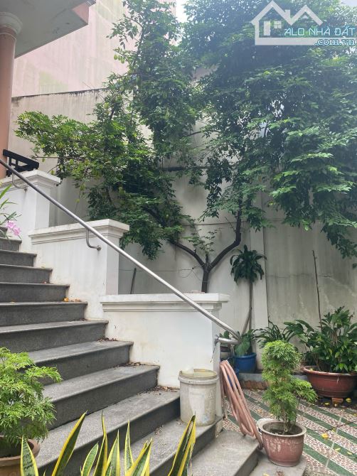 Bán Đất tặng Biệt Thự 5 Lầu Y Hình - Hoàng Văen Thụ 12x25m, chỉ 5x tỷ - 10