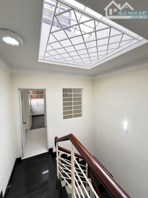 Bán nhà 5 tầng hẻm 281 Đ. Lê Văn Sỹ P.1 Tân Bình giá nhỉnh 10 tỷ TL - 10