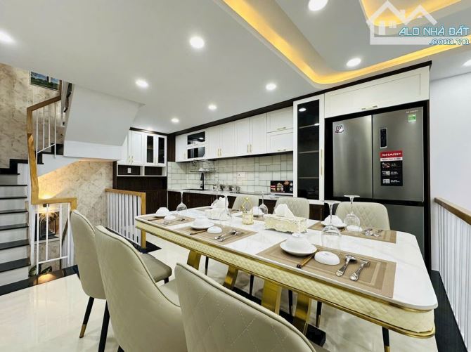 BÁN NHÀ 5lầu-4pn HXH- KHU VIP NGUYỄN TƯ GIẢN, P12, GÒ VẤP.GIÁ: 6.6 TỶ - 10