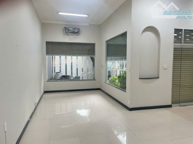 Nhà XVNT 10x20Trệt.3L.7P siêu rộng.Tốt khối VP.Spa.Pkhám - 11