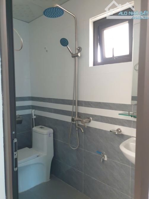 BÁN NHÀ ĐỨC THƯỢNG – LÔ GÓC –  Ô TÔ ĐỖ CỬA – S= 35M2 – MT=11M GIÁ CHÀO 5.2TỶ. - 11