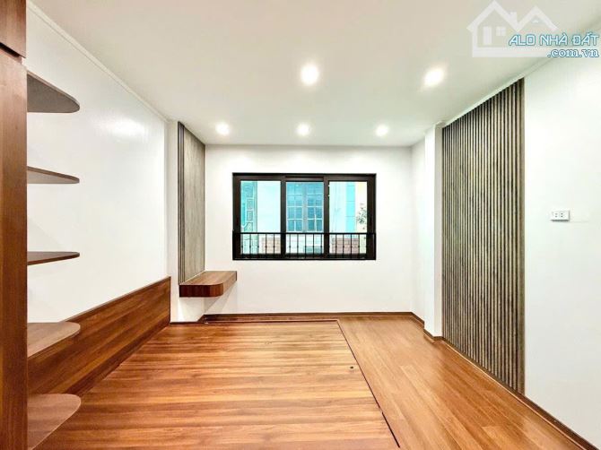 CHUNG CƯ MINI TRẦN CUNG NGHĨA ĐÔ 50m MT 3.6m 6 TẦNG 2 THOÁNG Ô TÔ ĐỖ CỔNG NGON BỔ RẺ 12TỶ - 11