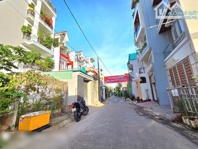Bán đất mặt tiền đường 14 Làng Tăng Phú, P.TNPA, Q9 cũ, DT 117m2 (4,2 x 28) giá 6,5 tỷ - 1