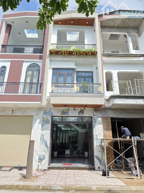 4Tỷ500__66m2 🔥👉 Nhà Mới đúc 3 tấm__Full Nội Thất__KDC hiện hữu, gần đường Phan Đình Giót - 1