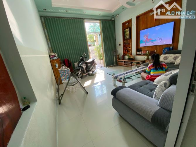 💥Nhà Phường 7, thành phố Tuy Hoà, đường NB Nguyễn Huệ 100m2 ( 5x20 ) chỉ 4.5 tỷ - 2