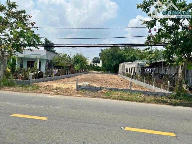 MỚI RA LÔ ĐẤT NỀN NGAY KẾ ĐƯỜNG ĐỒNG KHỞI, SỔ SÁCH RÕ RÀNG, ĐẦU TƯ AN TOÀN - 1