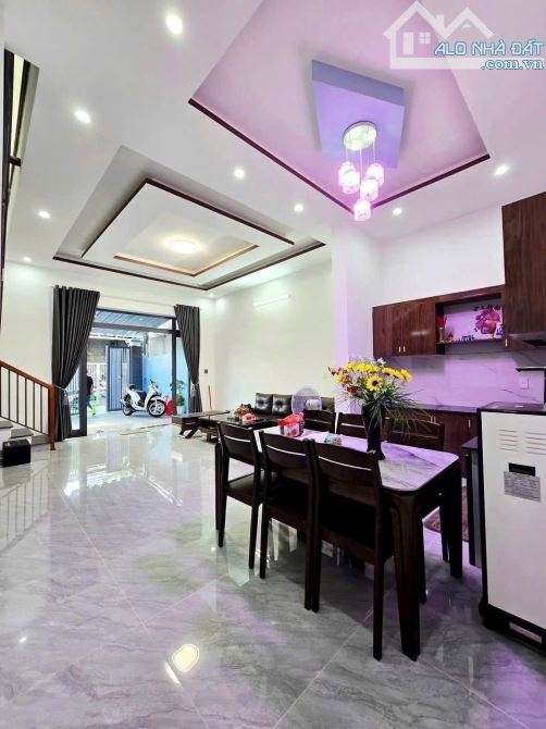 Chính chủ cần bán gấp căn nhà tin đản - 1