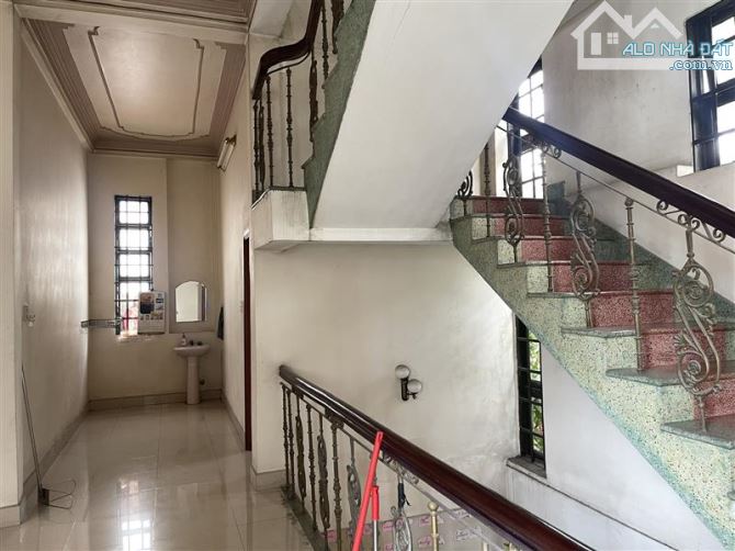 BÁN NHÀ MẶT TIỀN GÒ VẤP- 14m*20m- 3 TẦNG- XE TẢI TRÁNH- CHỈ 75tr/M2 - 1