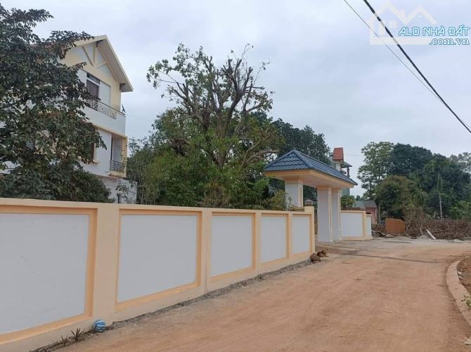 CHÍNH CHỦ EM BÁN ĐẤT ĐẸP FULL THỔ CƯ LÕI CNC HOÀ LẠC - 1