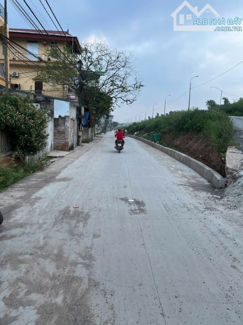 Bán nhà mặt đường Mỹ Ả, Đông Mỹ_97m2_ ô tô 7 tránh_ 10.5 tỷ - 1