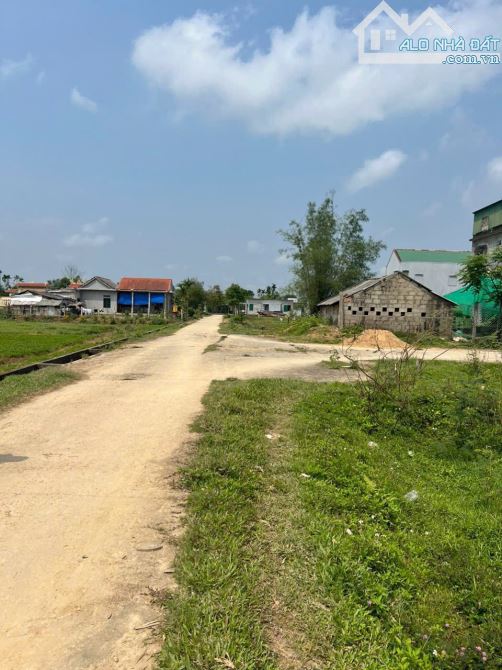 🏡 Bên Hông Chợ Quảng Thọ – Khổ Đất Siêu Đẹp Ngang 7m53 – Chỉ 8xx Triệu - 1