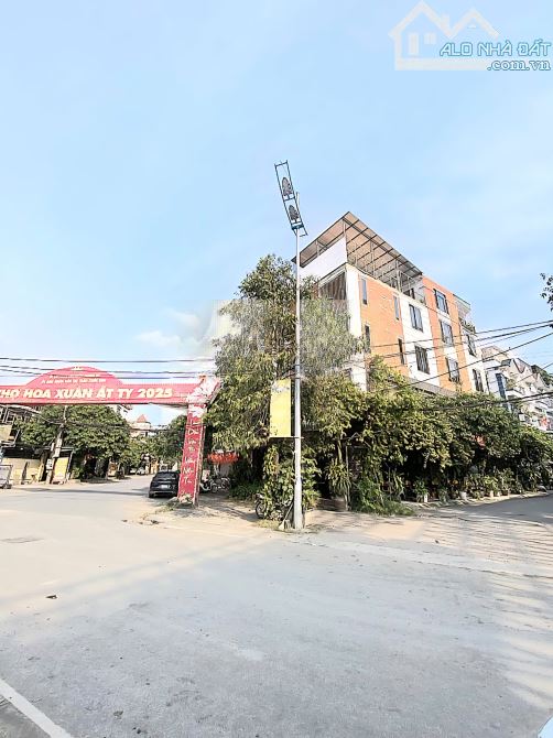 NHÀ PHÂN LÔ KĐT LỘC NINH, CHÚC SƠN 75m2-5tầng-nhỉnh 11 tỷ, ÔTÔ-KINH DOANH - 1