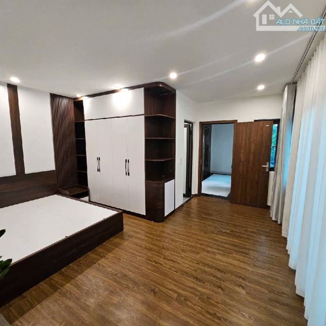 BÁN NHÀ NGỌC TRÌ – LONG BIÊN – NHÀ ĐẸP FULL NỘI THẤT – 6 TẦNG THANG MÁY – Ô TÔ ĐỖ CỔNG - 1