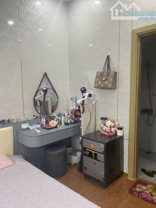 Chỉ 2.69 tỷ căn hộ 70m2 KĐT Thanh Hà 2PN 2VS full nội thất đẹp - 1