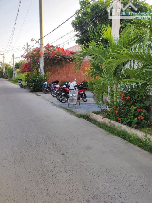 Đất đường bê tông nhánh đường Nguyễn Thiện Thành phường Hoà Thuận tỉnh Vĩnh Long - 1