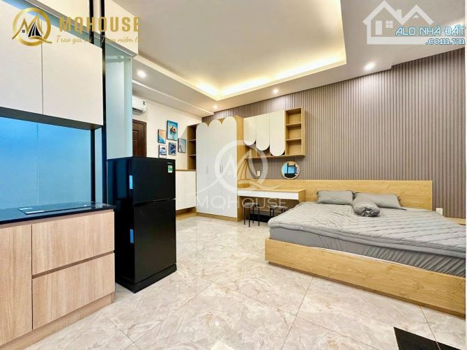 CĂN STUDIO FULL NỘI THẤT BAN CÔNG CỰC RỘNG 40M2 Ở QUẬN 10 - 1