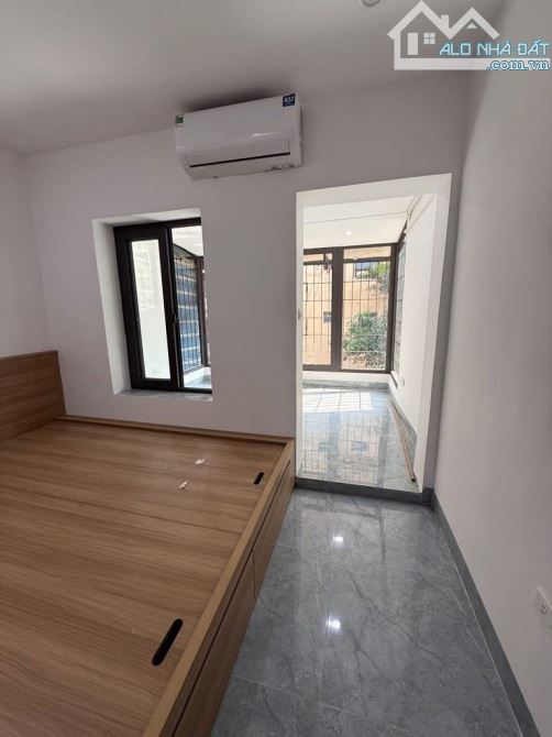 Nhà Mới Đẹp - Sổ To - Lô Góc - Tập Thể Bưu Điện - Đống Đa - Dt :86m2/3PN*nhỉnh 5 tỷ - 1
