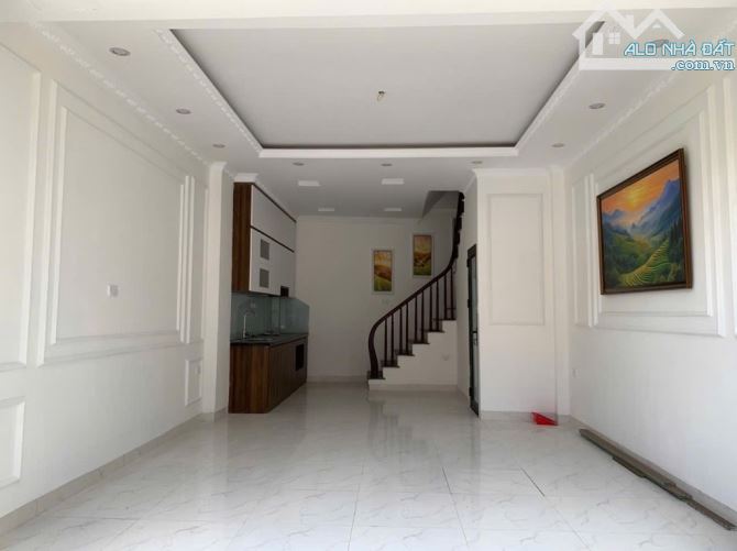 🏣 KIM CHUNG - NHÀ MỚI - NGÕ THÔNG - Ô TÔ 4 CHỖ ĐỖ CỬA - TIỆN ÍCH ĐẦY ĐỦ XUNG QUANH... - 1