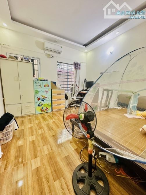 Bán Gấp Nhà 3T Tả Thanh Oai ,Gần Cầu Tó , 52M2 , 4,12 ty , chợ trường đủ - 1