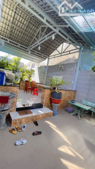 ĐẤT THỔ CƯ ĐƯỜNG LÊ THỊ HỒNG GẤM, 5,3x15m, GẦN TRƯỜNG NGUYỄN AN KHƯƠNG - 1
