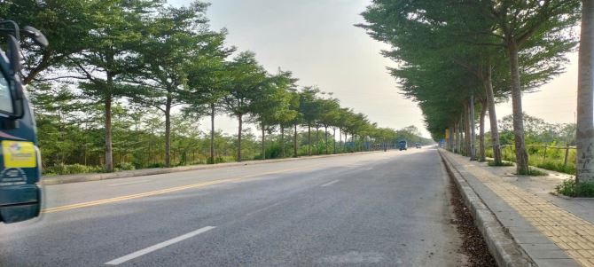 Bán nhà máy sản xuất kinh doanh DT: 3000m2, 5000m2, 8600m2 tại CCN Từ Liêm - 1
