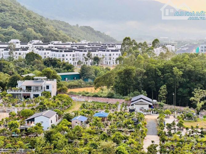Cần bán 2000m2 có 2 mặt đường nằm trong Quần thể nghỉ dưỡng Thung Lũng Ngọc Linh Tiến Xuân - 1